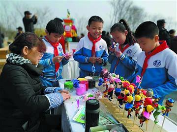 文化科技衛(wèi)生&ldquo;三下鄉(xiāng)&rdquo;提供30余項(xiàng)服務(wù)