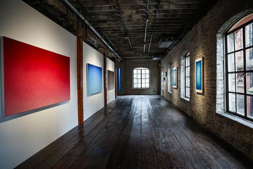 百年香水廠變身公共文化空間, 砥礪 藝術(shù)展正在舉行